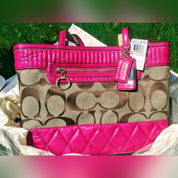 Pink Coach Purse - Picture 2 of 4